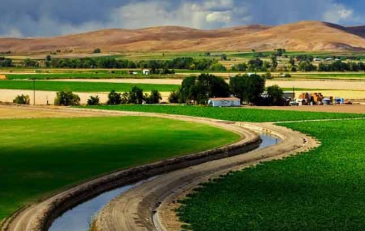 rural farmlands in Ontario, Oregon