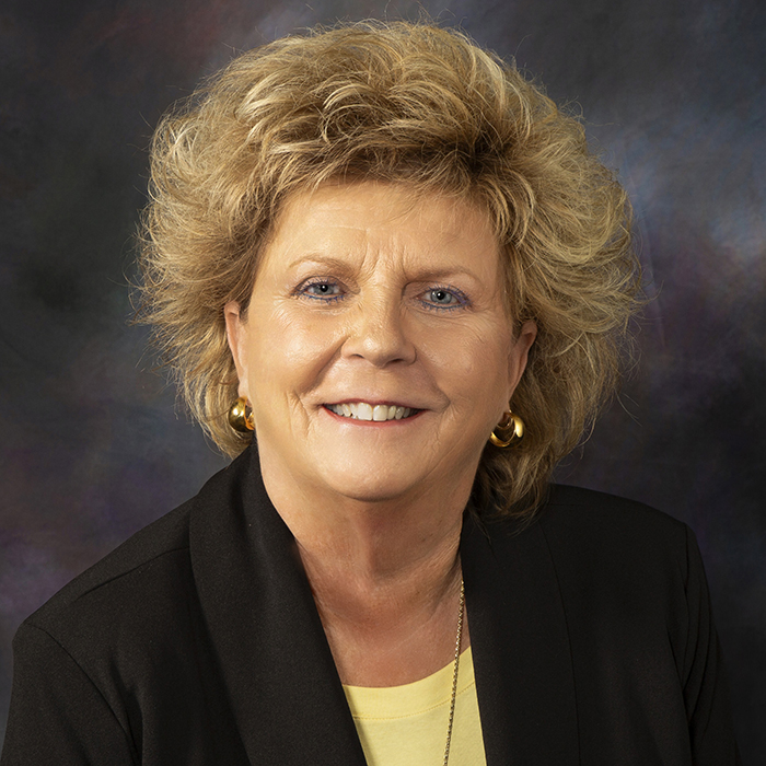 image of suzi irelans